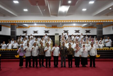 Wahdi Hadiri Acara Penutupan Bimtek Masterplan Smart City