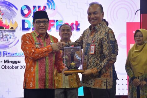 Wali Kota Metro Ikut Resmikan Galeri Investasi pada DIGIFFEST OJK 2023