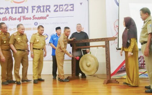 Qomaru : Yos Education Fair, Buat Perubahan 360 derajat SMA Yos Sudarso Metro