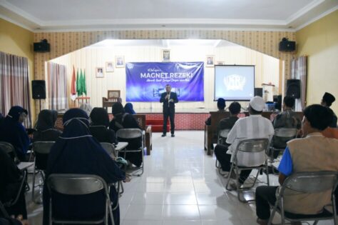 Qomaru Zaman Buka Private Training Magnet Rejeki