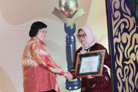 SDN 11 Metro Pusat Raih Penghargaan Sekolah Adiwiyata Nasional