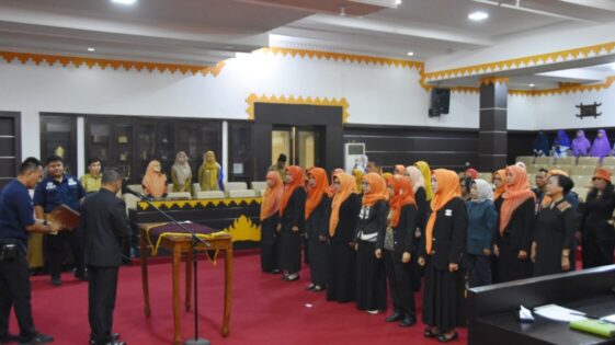 Peringatan Hari Ibu, Qomaru Resmikan Forum Puspa