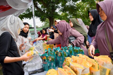 Pemkot Metro Gelar Pasar Murah, Hitungan Jam Beras Ludes Terjual