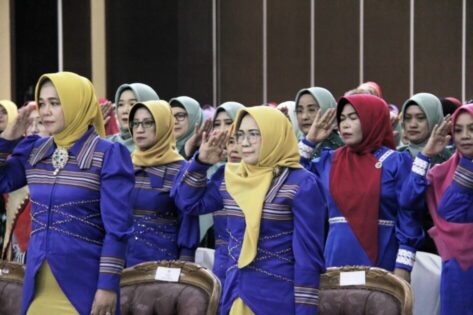 Peringati Hari Ibu ke- 95, GOW Metro Gelar Kongres Perempuan dan Pemberian Penghargaan