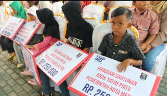 Wujudkan Gemerlang, Anak Yatim Piatu di Kota Metro Mendapatkan Bantuan Uang Tunai