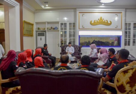 Sunatan Masal Jadi Topik Audiensi Wali Kota Metro Bersama PKPK