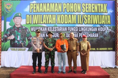 Pemkot Metro Bersama Kodim 0411/KM, Lakukan Tanam 1000 Bibit Pohon