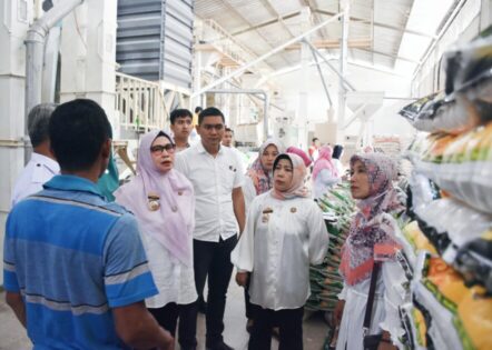 Pastikan Stok Bahan Pokok Aman, Pemerintah Kota Metro Monitoring ke Sejumlah Distributor dan Pasar
