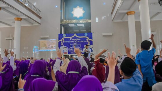 Ratusan Anak Ikuti Pengajian Akbar Songsong Ramadhan 1445 H