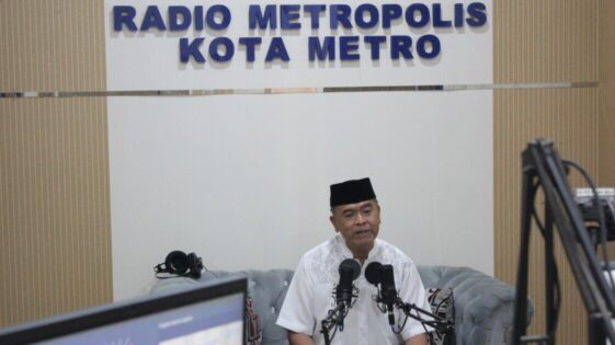 Sekda Metro Isi Kegiatan Risalah Ramadhan Radio Metropolis