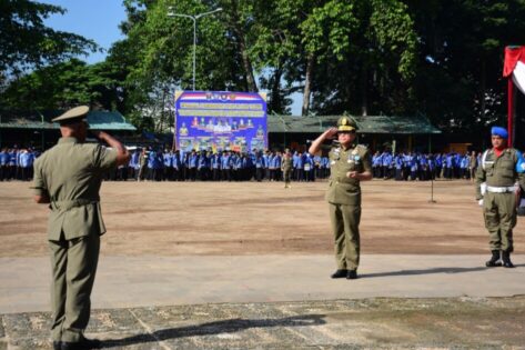 Wahdi Minta Satpol PP Kota Metro Tegas Tegakkan Perda Tapi Tetap Humanis Kepada Masyarakat