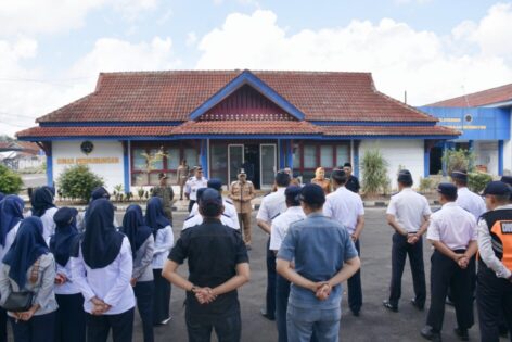 Hari Pertama Usai Lebaran, Wakil Walikota Metro Sidak dan Silaturahmi di 6 OPD