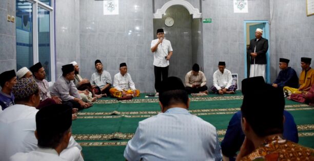 Subuh Berjamaah, Wahdi Minta Masyarakat Hidupkan Kembali TPA Untuk Mendukung Gemerlang