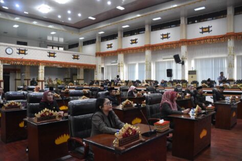 Tiga Raperda Termasuk Pengendalian dan Pengawasan Minuman Beralkohol Dikupas Di Sidang DPRD Kota Metro