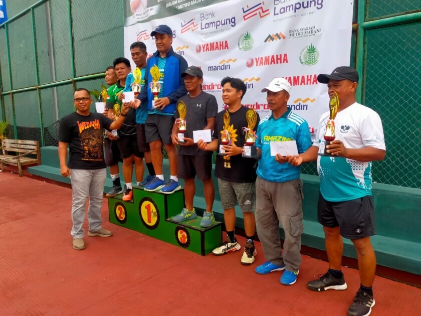 Rangkaian Kegiatan Hari Jadi Kota Metro ke-87: Ini Dia Juara Tennis Metro Cup Non Prestasi se-Kota Metro