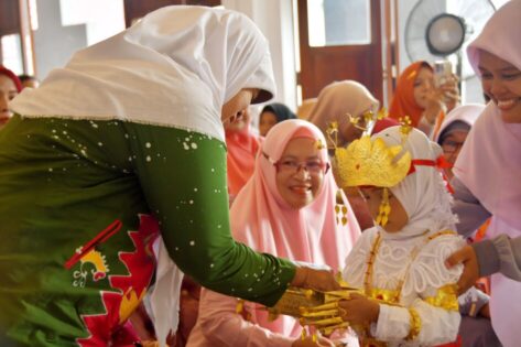 Pemkot Metro Hadir di Wisuda TK Wahdatul Ummah, Kenalkan Program “Ayo Sekolah”