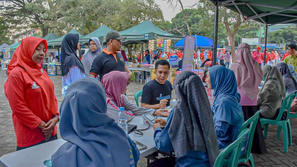 Kemeriahan, Pasar Tani Agroceria Metro Gandeng 42 Pelaku Usaha dan 6 Pelayan Masyarakat