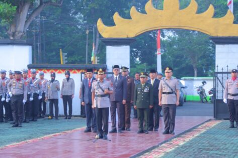 HUT Bhayangkara ke 78, Kapolres Metro Minta Isi Kemerdekan dengan Nilai NKRI