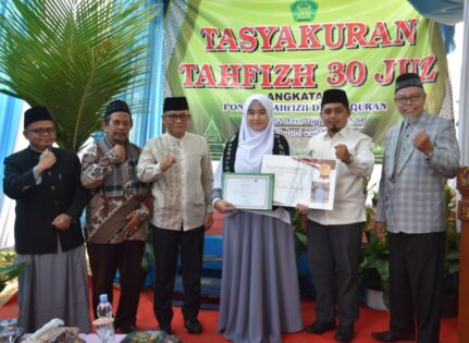 Wakil Walikota Metro Apresiasi Pondok Tahfidz Darul Quran Wisuda 6 Penghafal Al Quran