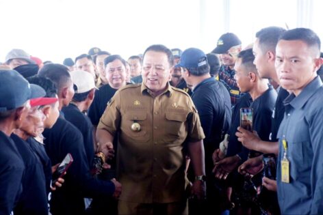 Gubernur Arinal Silaturahmi Dengan Perkumpulan Petani Pesawahan Mulyosari, Kota Metro