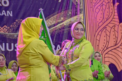 Memajukan Tata Rias Pengantin, Lewat Pelantikan DPC HARPI Melati Metro