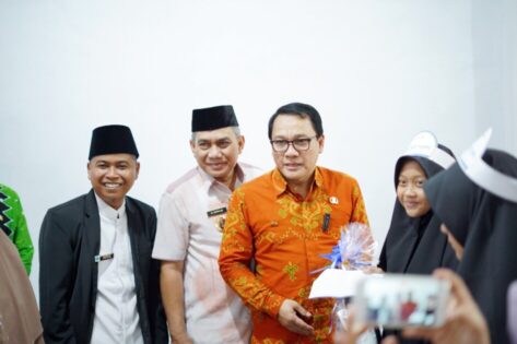 Hadiri Muharram Peduli Yatim, Wahdi Ucap Terimakasih kepada DT Peduli Metro di Bidang Pendidikan