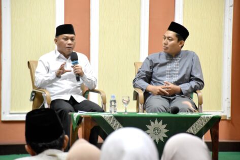 Qomaru Zaman Isi Tausiyah PD Muhammadiyah Kota Metro