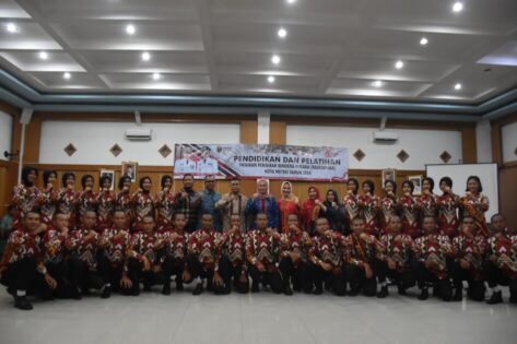 Sekda Metro Hadiri Penutupan Paskibraka Metro