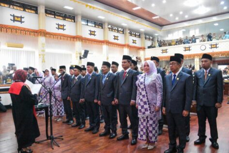 25 Anggota DPRD Kota Metro Periode 2024-2029 Resmi Dilantik