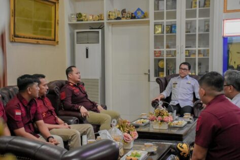 Audiensi, Wahdi Beri Sambutan Hangat  Kepada Kepala Lapas IIA Kota Metro, Gumilar