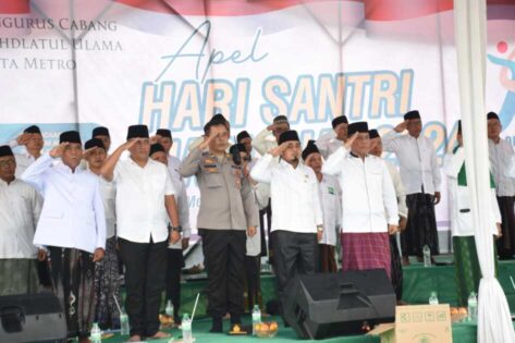 Hari Santri Nasional, Pjs. Walikota Metro Descatama Harapkan Santri Mampu Kembangkan Potensi