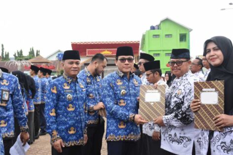 Wali Kota Metro Wahdi Pimpin Upacara Peringatan HUT Korpri ke-53 dan HUT PGRI ke-79