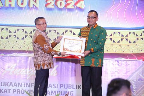 Pemkot Metro Raih Penghargaan “Anugerah Keterbukaan Informasi Publik”