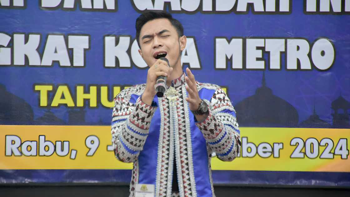 Lestarikan dan Kembangkan Kesenian Keagamaan, Sekda Kota Metro Buka Festival LASQI