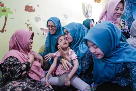 Peringati HKG ke-53, PKK Metro gelar bakti sosial hingga pasar rakyat