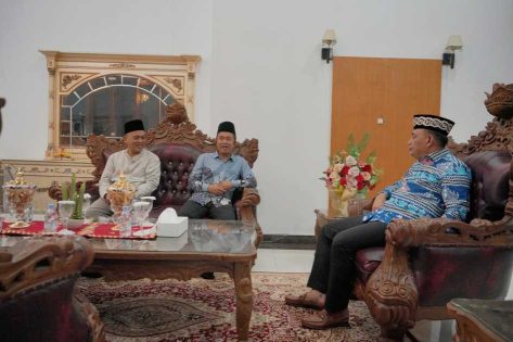 Ucapkan selamat, KPU Metro audiensi dengan Walikota Metro, H. Bambang