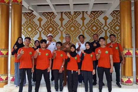 Targetkan emas, Wali Kota Metro lepas atlet panahan menuju Kejurnas Panahan Junior Kudus 2025