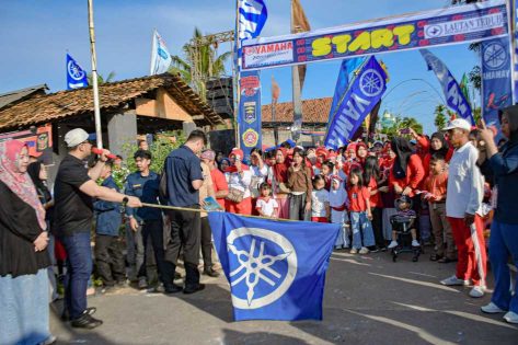 HUT RI Ke 80, Wakil Wali Kota Metro Lepas Jalan Sehat Merah Putih