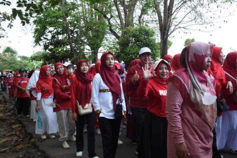 Ribuan peserta padati Jalan Sehat Kebangsaan oleh Disdikbud Metro