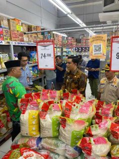 Jamin warga dapat beras layak, Wakil Walikota Metro sidak sejumlah retail