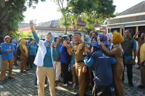 Walikota Metro lepas 89 petugas rabies, pastikan Metro aman dari HPR