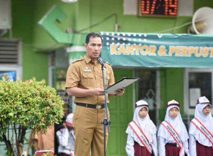 Dedi Hasmara : Upacara Bukan Sekedar Berdiri dan Mendengarkan Amanah, Tapi Sarana untuk Melatih Kedisiplinan dan Tanggung Jawab