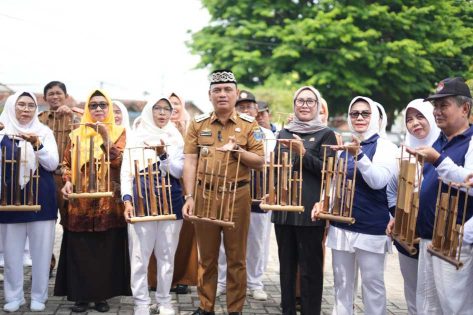 H. Bambang apresiasi Warung Merah Putih dan Pelestarian Musik Tradisional oleh PWRI Metro