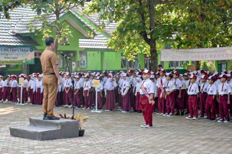 Plt. Kadisdikbud Kota Metro Tekankan Pentingnya Pendidikan Karakter dan Sinergi Sekolah–Orangtua