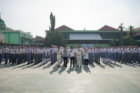 Wali Kota beri motivasi calon anggota Paskibraka Kota Metro dalam Latgab 2025