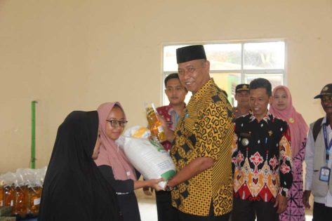 Pemkot Metro kembali salurkan beras, kali ini Kecamatan Metro Barat