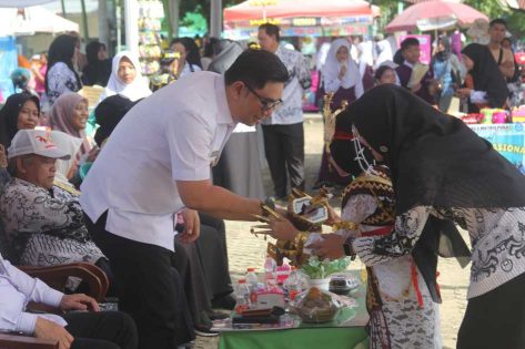 Wakil Wali Kota Metro apresiasi Peringatan Hari Guru Nasional 2025