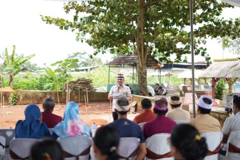 Metro Mayor Lays First Stone for Mrajapati Temple Construction