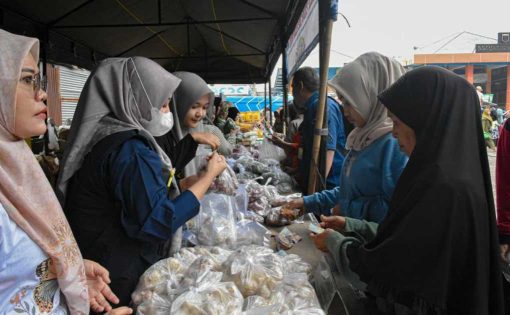Pemkot Metro Gelar Pasar Murah Jelang Ramadan di Pasar Cendrawasih