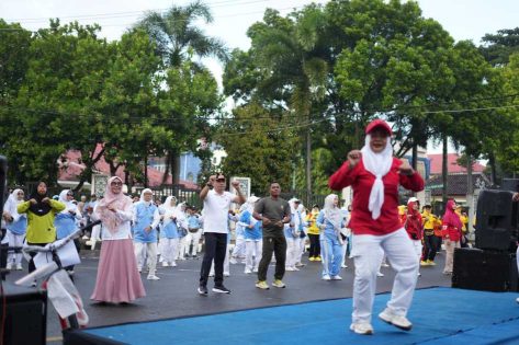 CFD Kembali Digelar, Wali Kota Metro Ajak Masyarakat Hidup Sehat dan Produktif